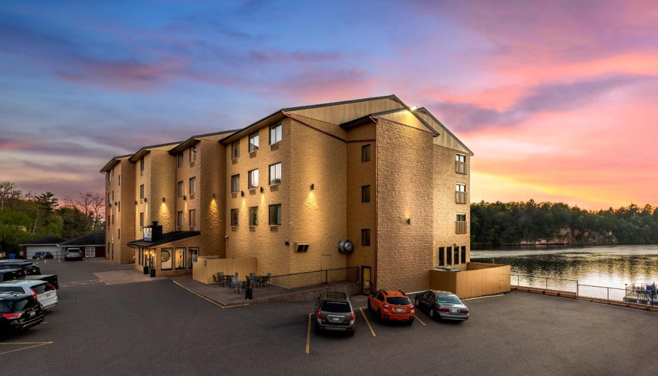 The Vue Boutique Hotel & Boathouse ويسكونسن الوديان المظهر الخارجي الصورة